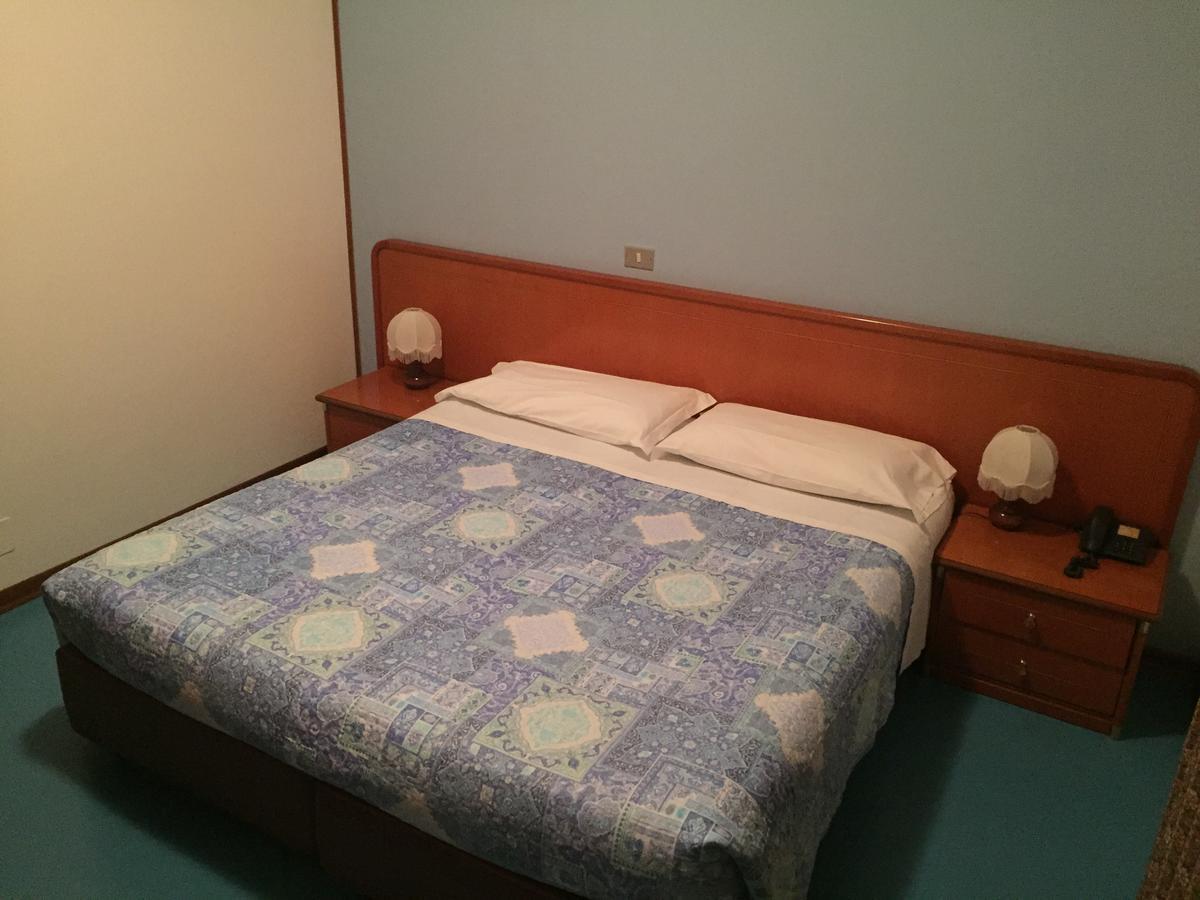 Hotel Pamela San Pietro in Casale Zewnętrze zdjęcie