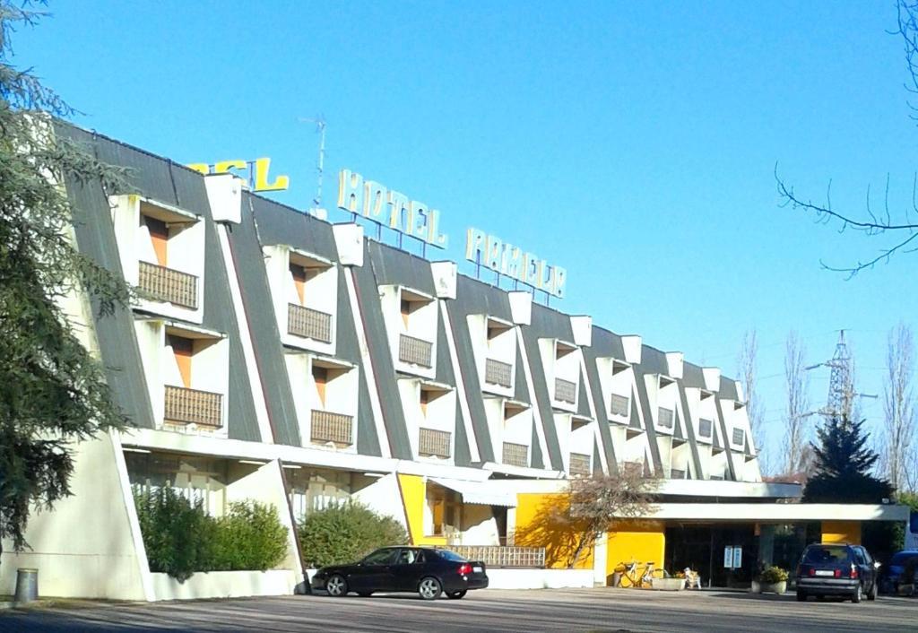 Hotel Pamela San Pietro in Casale Zewnętrze zdjęcie